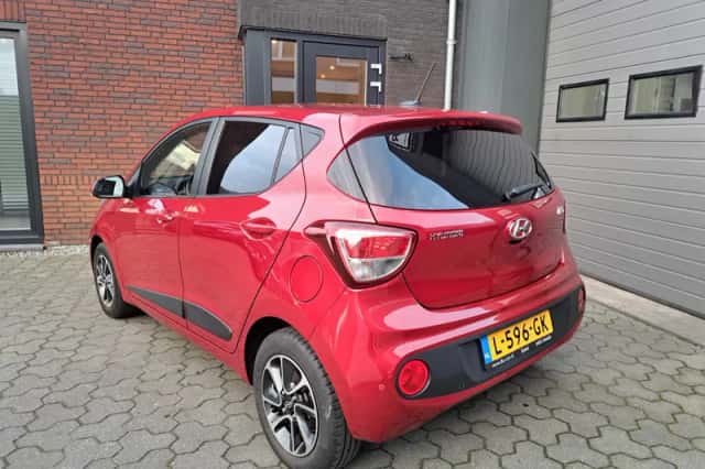 Hyundai i10 (2017) thumbnail 5