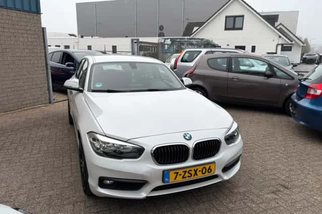BMW 1-Serie (2015) thumbnail 3