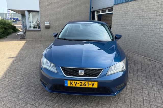 SEAT Leon (2015) thumbnail 6