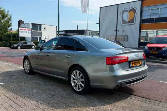 Audi A6 (2015) thumbnail 4