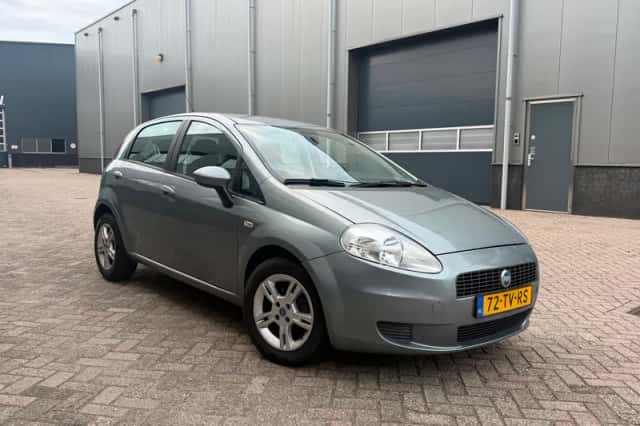 Fiat Grande Punto (2006) thumbnail 1
