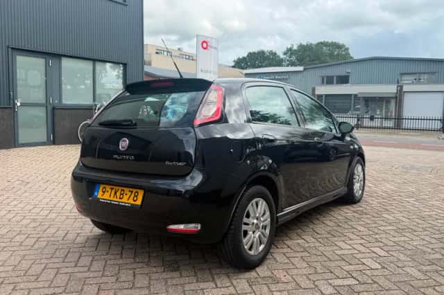 Fiat Punto (2014) thumbnail 6