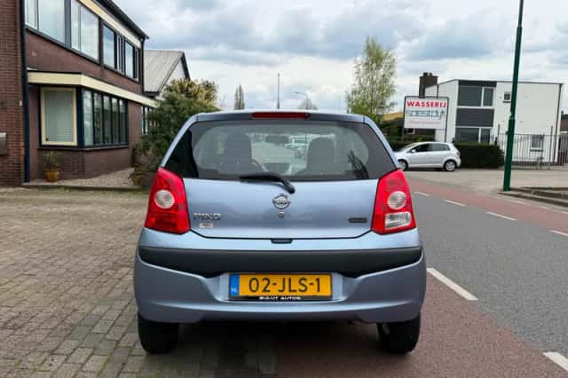 Nissan Pixo (2009) thumbnail 5