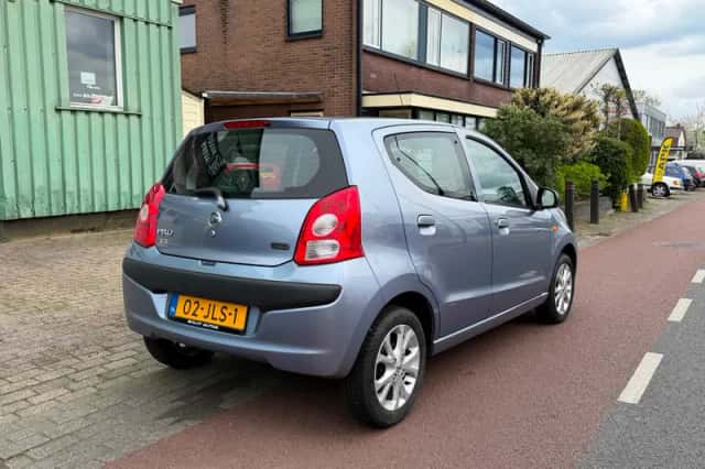 Nissan Pixo (2009) thumbnail 6