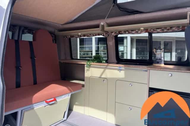 Volkswagen T6 (2017) thumbnail 2