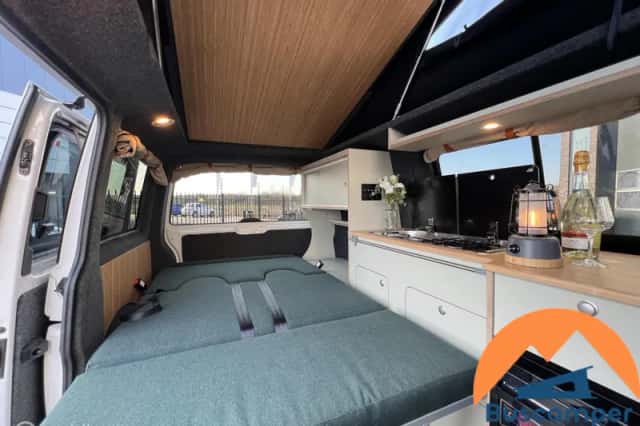 Volkswagen T6 (2018) thumbnail 3