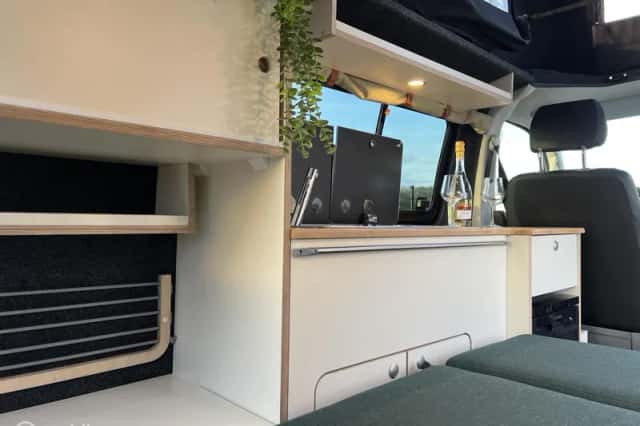 Volkswagen T6 (2017) thumbnail 6