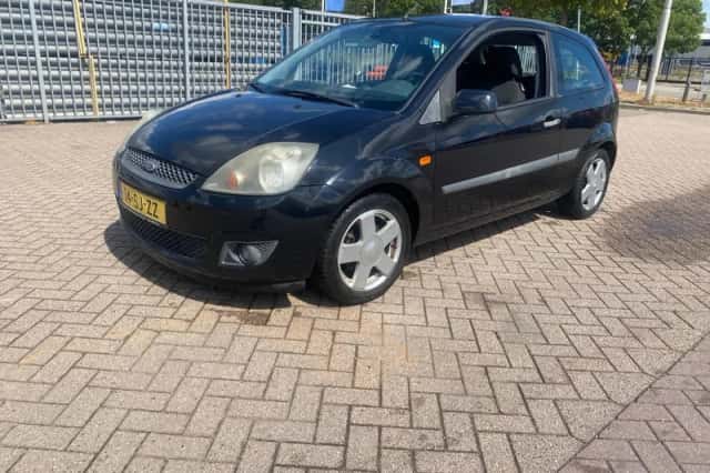 Ford Fiesta (2006) thumbnail 1