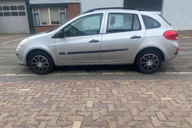 Renault Clio (2009) thumbnail 2