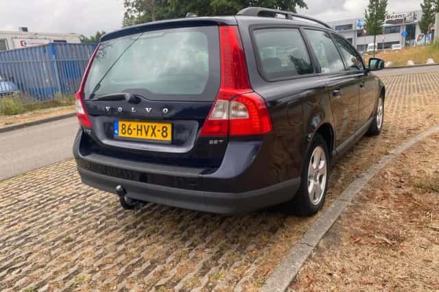 Volvo V70 (2007) thumbnail 5