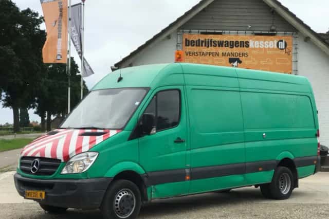 Mercedes-Benz Sprinter (2014) thumbnail 1