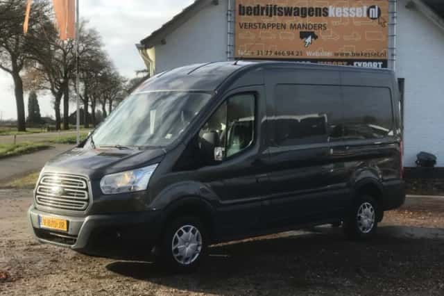 Ford Transit (2017) thumbnail 1