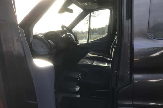 Ford Transit (2017) thumbnail 3