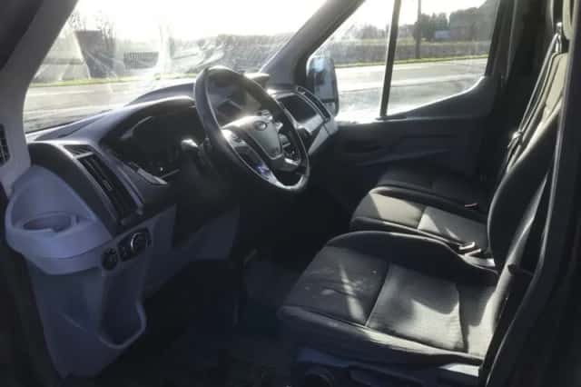 Ford Transit (2017) thumbnail 4