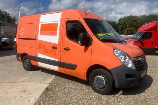 Opel Movano (2016) thumbnail 2