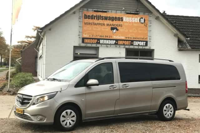 Mercedes-Benz Vito (2017) thumbnail 1