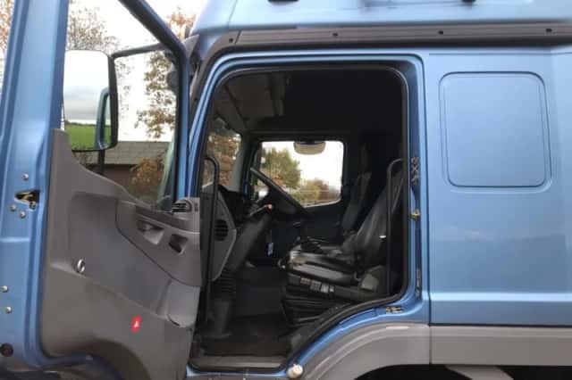 Mercedes-Benz Atego (2006) thumbnail 3