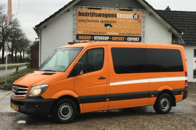 Mercedes-Benz Sprinter (2017) thumbnail 1
