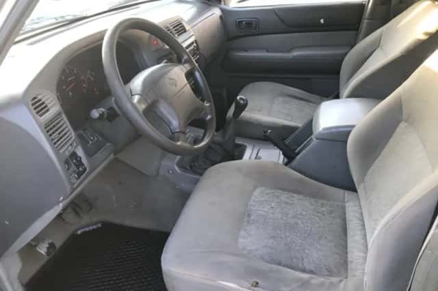 Nissan Patrol (2001) thumbnail 4