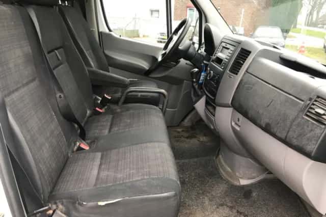 Mercedes-Benz Sprinter (2013) thumbnail 6