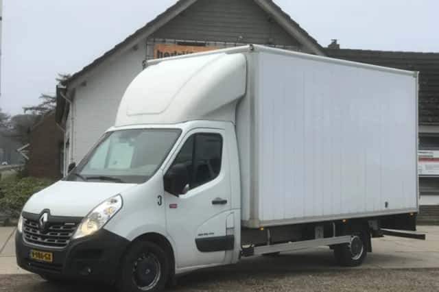 Renault Master (2017) thumbnail 1