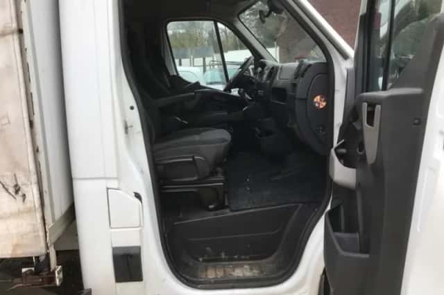 Renault Master (2017) thumbnail 5