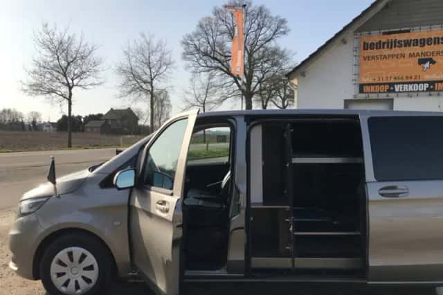 Mercedes-Benz Vito (2019) thumbnail 3