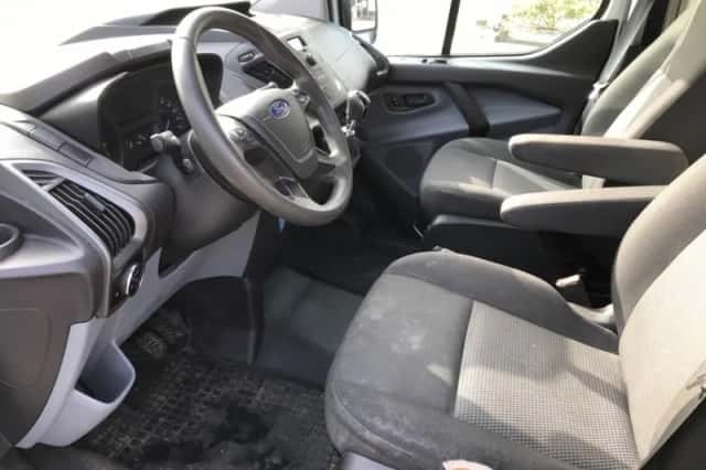 Ford Transit Custom (2013) thumbnail 4