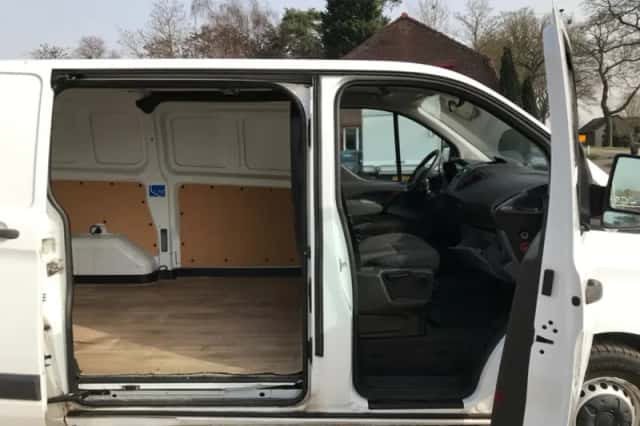 Ford Transit Custom (2013) thumbnail 5