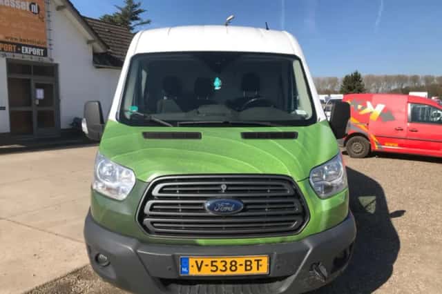 Ford Transit (2016) thumbnail 4
