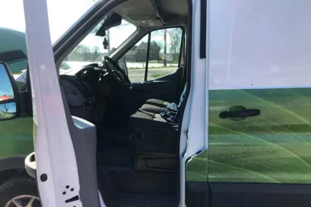 Ford Transit (2016) thumbnail 5