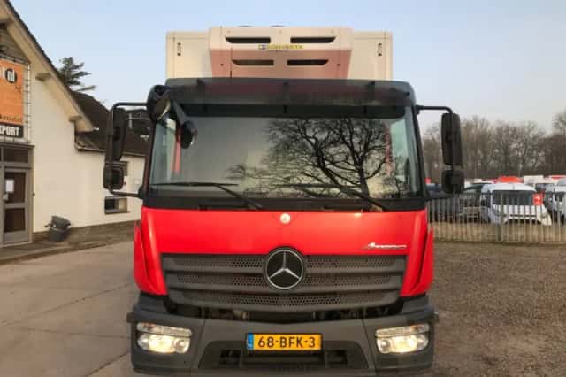 Mercedes-Benz Atego (2014) thumbnail 2