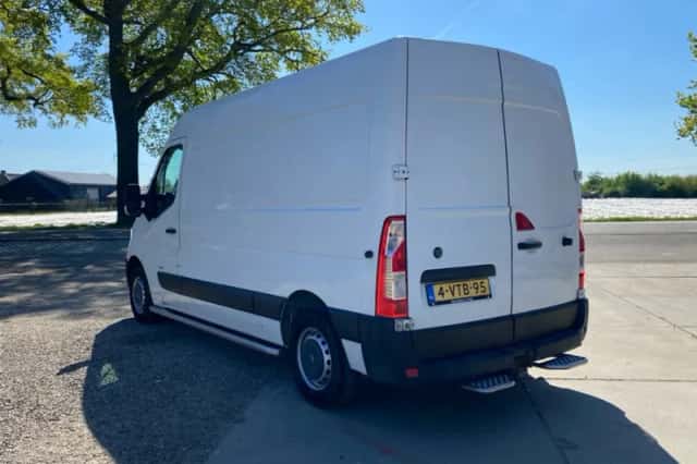 Opel Movano (2012) thumbnail 3