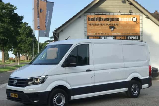 Volkswagen Crafter (2022) thumbnail 1