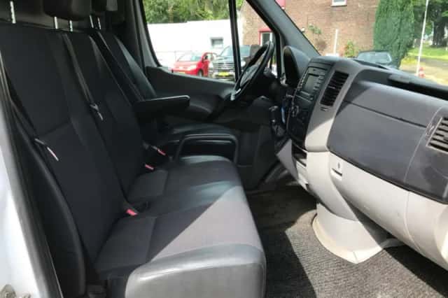 Mercedes-Benz Sprinter (2015) thumbnail 6