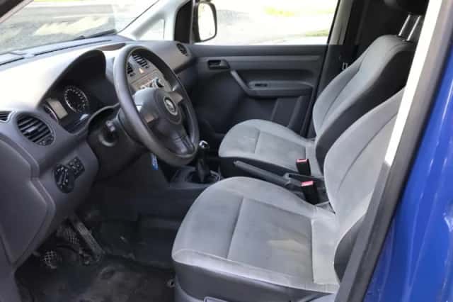 Volkswagen Caddy (2014) thumbnail 4