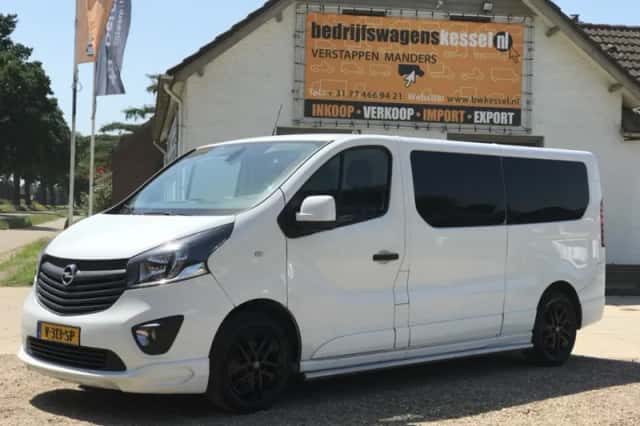 Opel Vivaro (2018) thumbnail 1