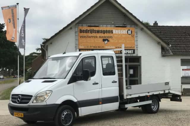 Mercedes-Benz Sprinter (2010) thumbnail 1