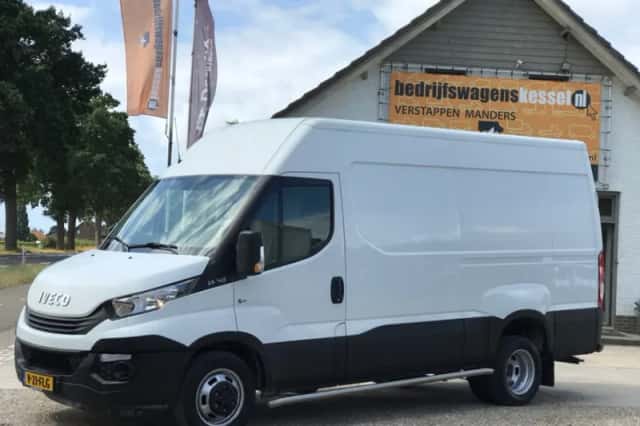 Iveco Daily (2018) thumbnail 1