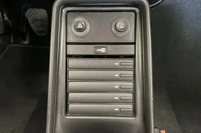 Porsche 911 (1988) thumbnail 27