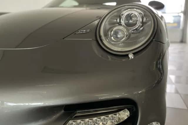 Porsche 911 (2011) thumbnail 5