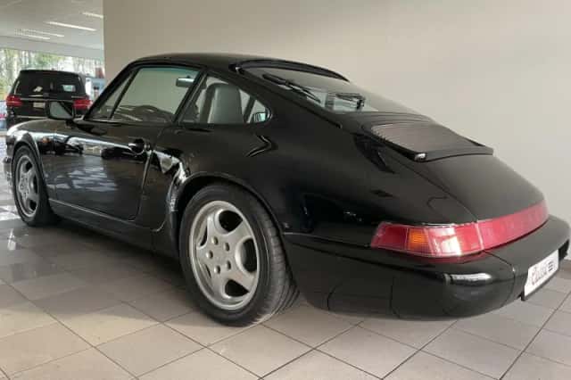 Porsche 911 (1990) thumbnail 19