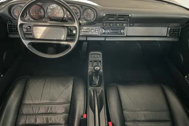 Porsche 911 (1990) thumbnail 4