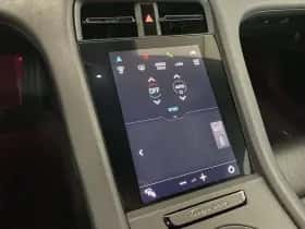 Porsche Taycan (2021) thumbnail 17