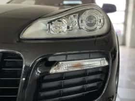 Porsche Cayenne (2009) thumbnail 5