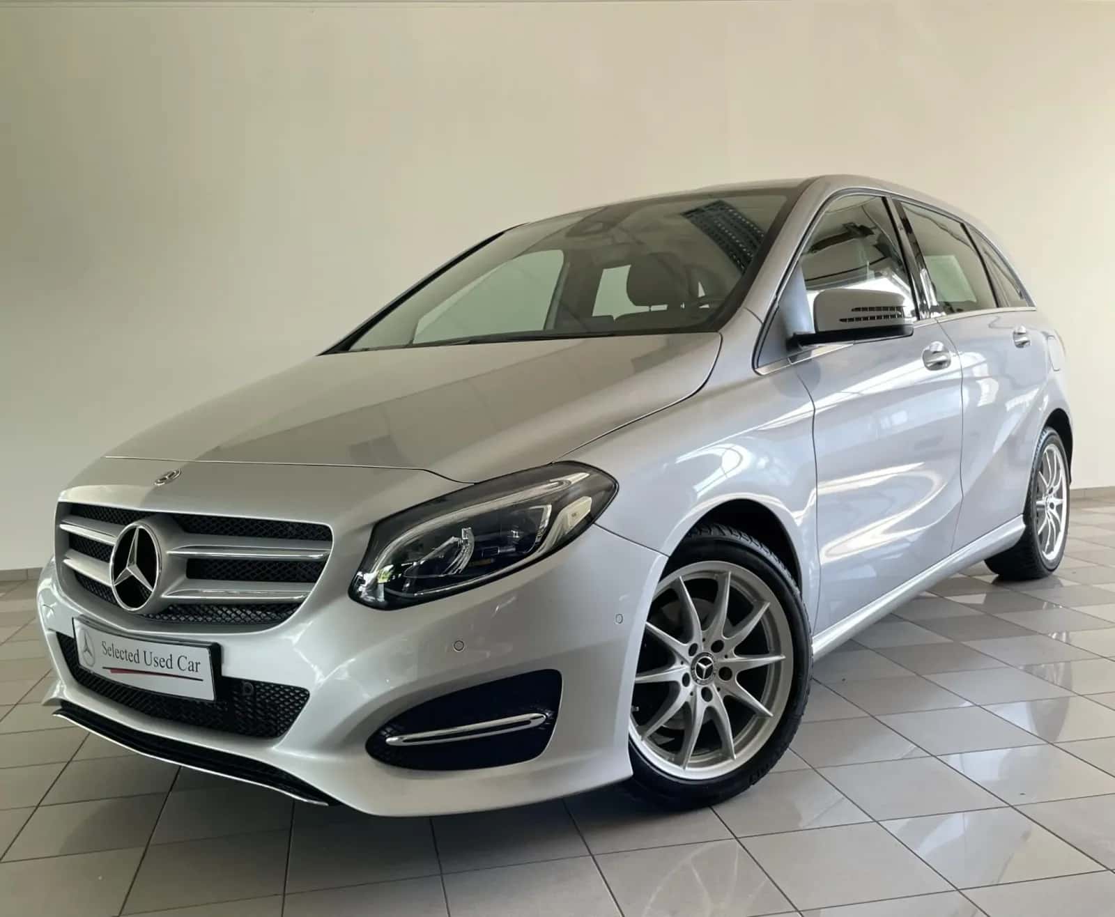 Mercedes-Benz B-Klasse (2018) — foto 1