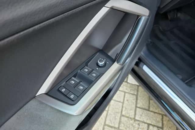 Audi Q3 (2022) thumbnail 4