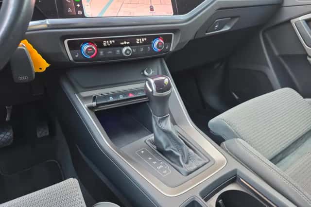 Audi Q3 (2022) thumbnail 5