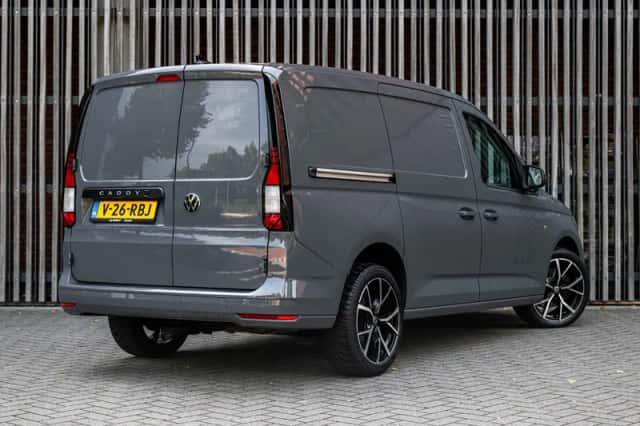 Volkswagen Caddy (2022) thumbnail 2