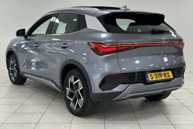 BYD Atto 3 (2023) thumbnail 6